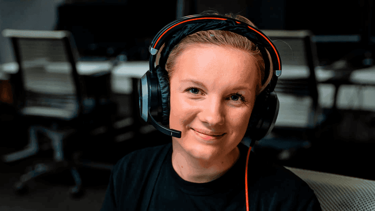 Call Center -henkilö