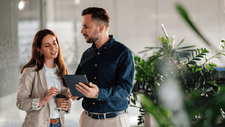 kollegat toimsitolla